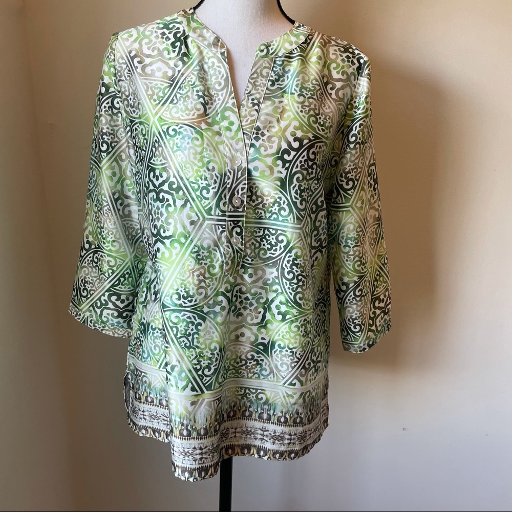 NWT Chico's Tunic Top